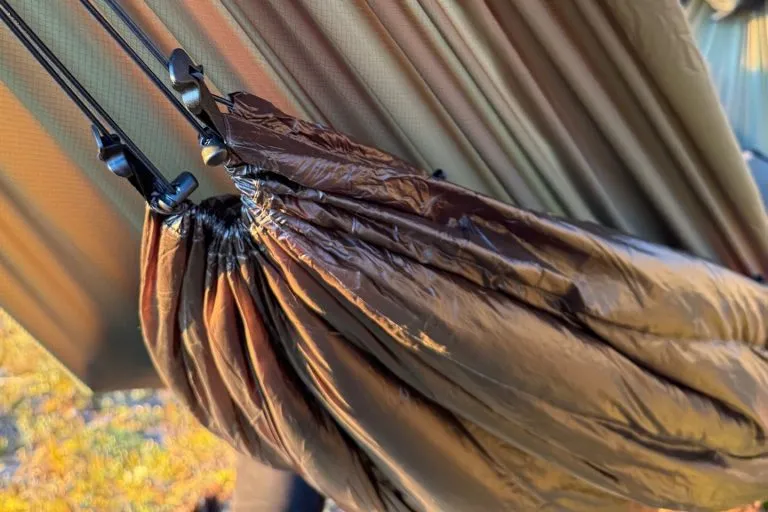 Jord Underquilt – detail of stitching and 850 fill power down