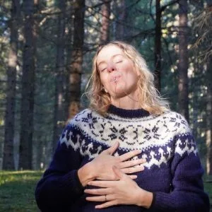 Momo Jord Breathing Necklace
